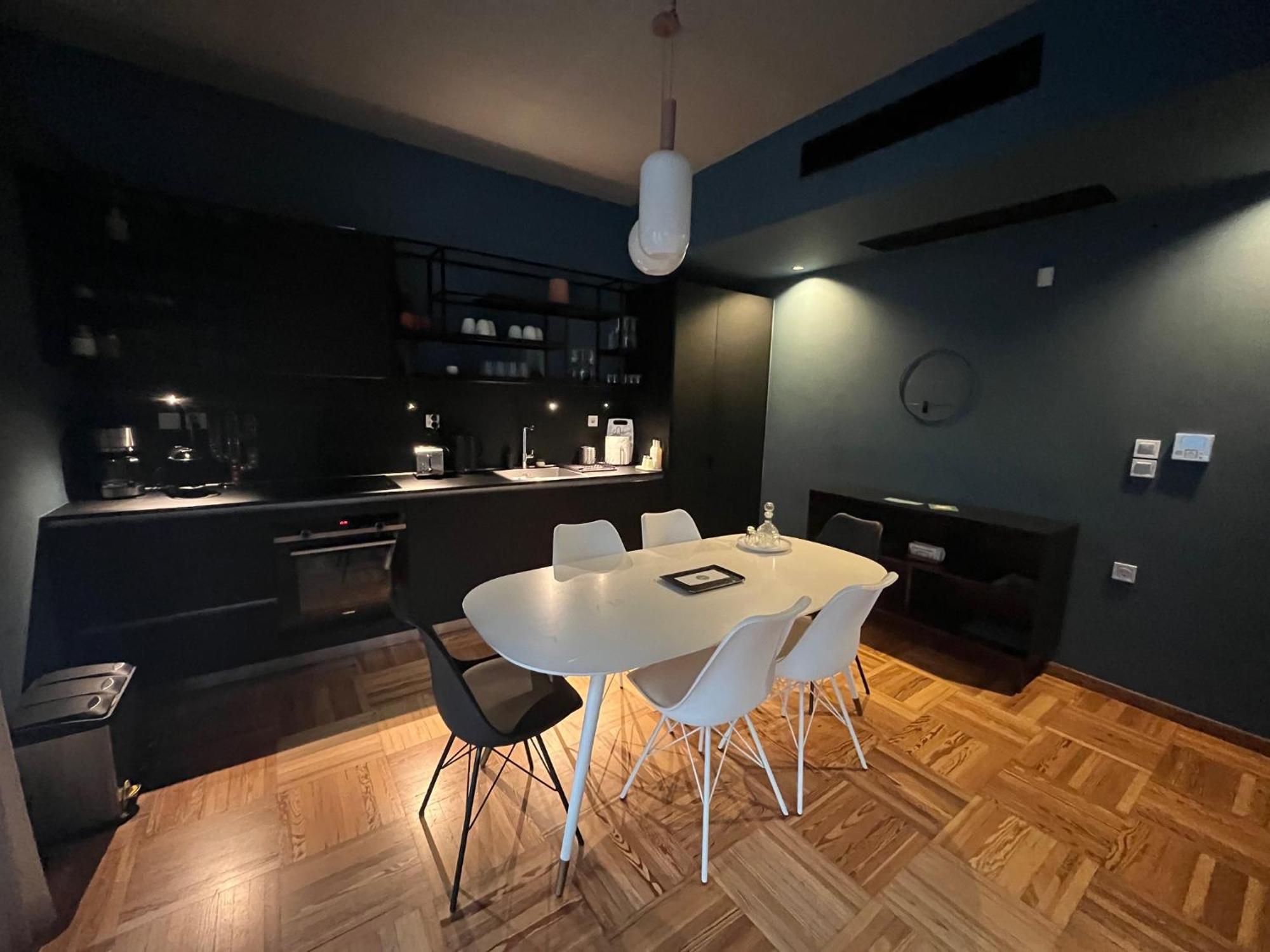 The H Experience Boutique Apartments Athén Kültér fotó